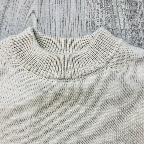 H&M Cream Knit Crew Neck Sweater Long Sleeve Wool Blend Size Small - Picture 4 of 9